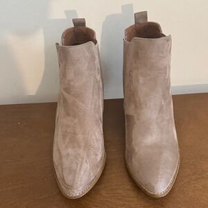 BEAST FASHION Beige Ankle Booties